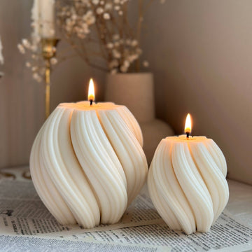 Twisted Ribbed Candle: Small